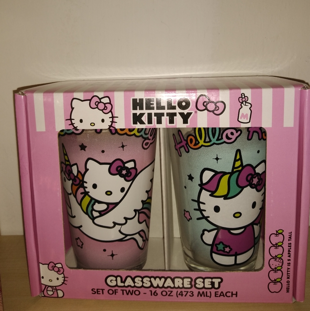 Hello Kitty Glassware Set Unicorns